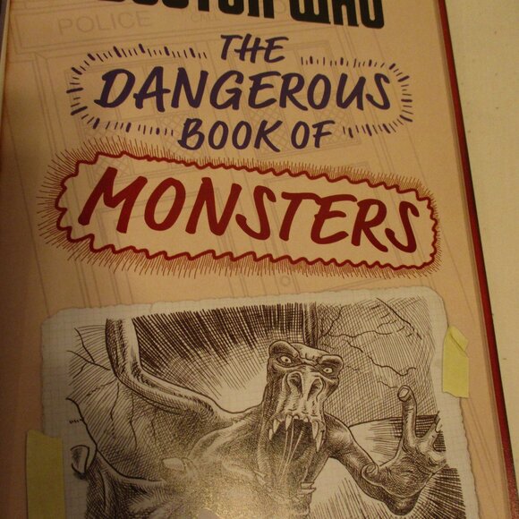 Dr Who Dangerous Monsters Official Guide Small Black White Reading Book - Picture 6 of 9
